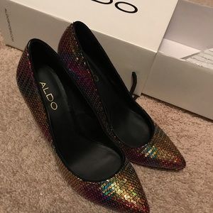 Aldo Robidoux Sequin pump